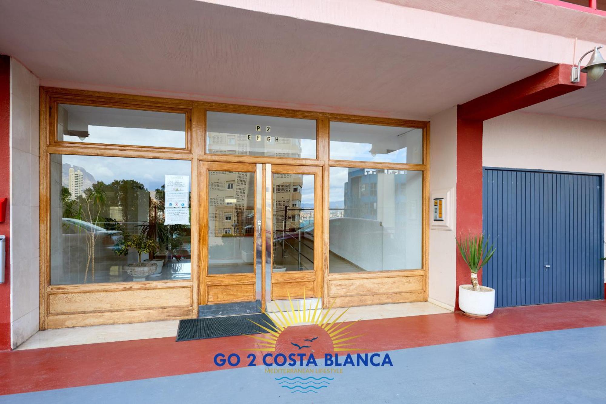 Doro Seaview Apartment Бенидорм Екстериор снимка